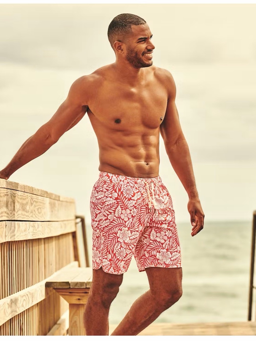 Fair Harbor Swim Trunks Men Medium Anchor Red Hawaiian Floral Lined Board Shorts